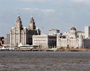 Urban Collection: Three Graces, Liverpool a029396