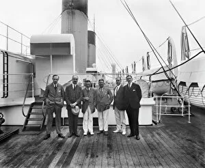Images Dated 30th November 2018: A group portrait, RMS Olympic BL24989_001