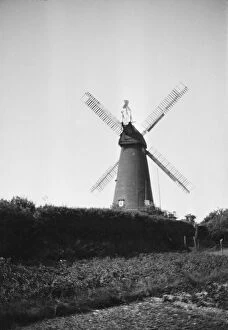 Windmills Collection: Guston Mill a028932
