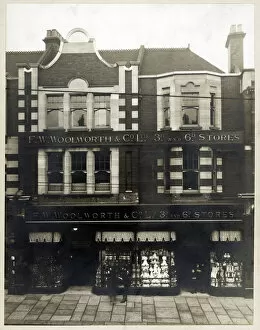 Early 20th Century Collection: Harlesden Woolworths FWW01_01_0011_001