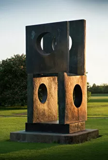 Sculpture Collection: Hepworth - Four-Square Walkthrough DP167102