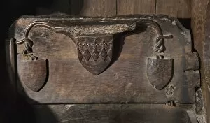 Misericords Collection: Heraldic devices DP044028
