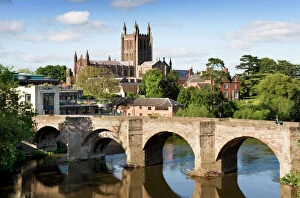 River Collection: Hereford Cathedral N090335