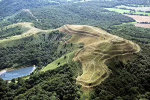 Hillforts Collection: Herefordshire Beacon 33860_024