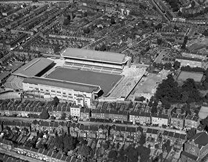 Historic Images 1920s to 1940s Collection: Highbury Stadium, Arsenal AFL03_aerofilms_r2245