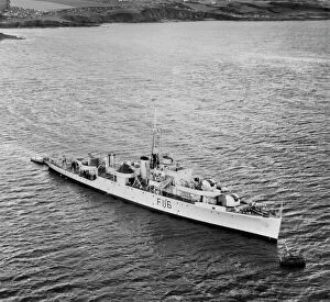 Royal Navy Collection: HMS Amethyst EAW031911
