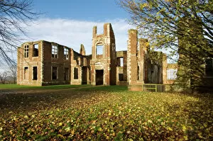 Autumn Collection: Houghton House N080410