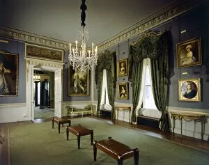 Chandelier Collection: Kenwood House J010035