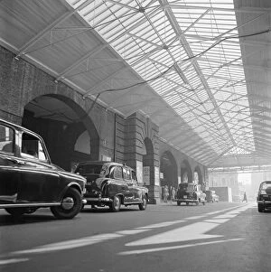 Railway Collection: Kings Cross Station a062868