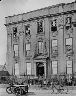 Coventry Blitz Collection: Kirby House Coventry, 1941 a42_00343
