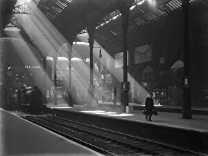 Railway Station Collection: Liverpool Street Station CXP01_01_028