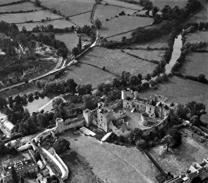 1940s Collection: Ludlow Castle EAW010350