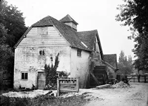 The 1890s Collection: Mapledurham Mill BB026098