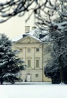 Images Dated 29th March 2007: Marble Hill House in the snow M030022