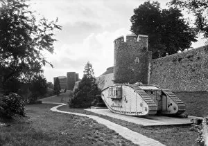 Canterbury Collection: Memorial Tank WSA01_01_GG0087