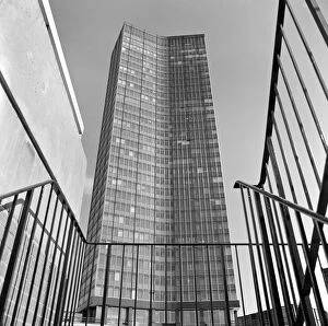 Modern Collection: Millbank Tower, London a063243