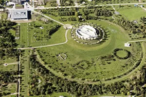Other Gardens Collection: National Memorial Arboretum 34077_010
