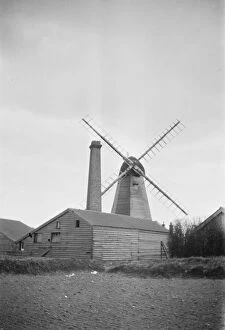 Windmills Collection: Newington Mill a028939