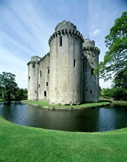 Castles of the South West Collection: Nunney Castle J020097