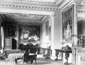 Historic views of Osborne Collection: Osborne House Dining Room c. 1890 D880026