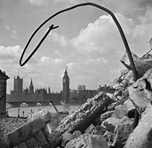 Images Dated 31st July 2009: Palace of Westminster and debris a093799