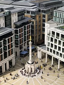 City Collection: Paternoster Square Column N080983