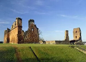 Images Dated 28th May 2010: Penrith Castle K031147