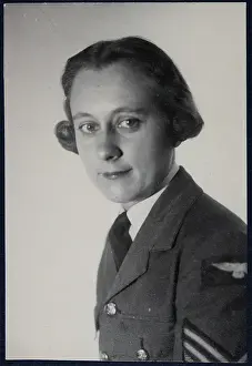 Portrait of Sergeant Knicky Knapman (later Chapman) in WAAF uniform chp01_07_01_192