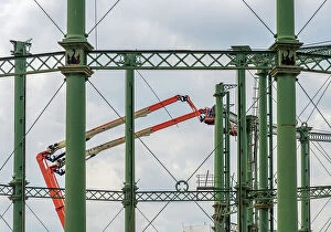 Abstract Collection: Removing gas holders DP413865