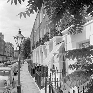 Residential Collection: Residential street in London a064802