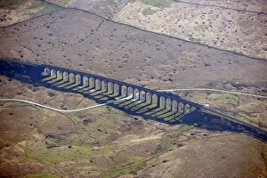 Yorkshire Dales Collection: Ribblehead Viaduct 28871_046