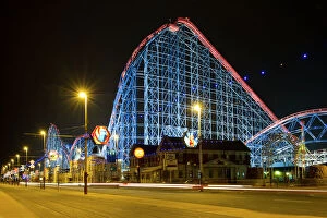 Flood Lit Collection: Roller Coaster, Blackpool Pleasure Beach N100540