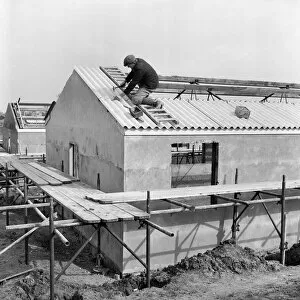 1950s Collection: Roofing JLP01_08_008427