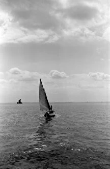 S W Rawlings Collection (1945-1965) Collection: Sailing boat a002064