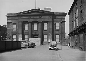 Blitz Collection: Salford Town Hall a42_02127