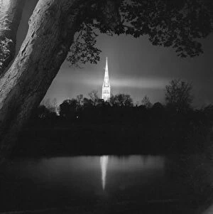 Images Dated 8th March 2016: Salisbury Cathedral a083373