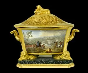 Battle Field Collection: Soup tureen depicting the Battle of Vimiero N081116
