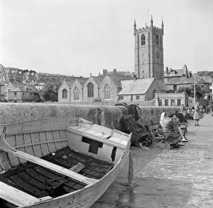 St Ives Collection: St Ias Church, St Ives a98_04734