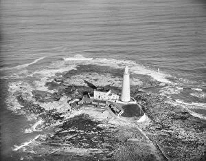 England's Maritime Heritage from the Air Collection: St Marys Lighthouse EPW019770