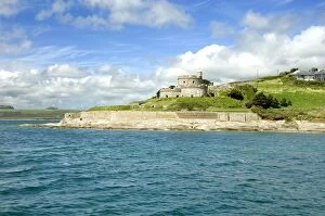 Images Dated 25th April 2007: St Mawes Castle N070910