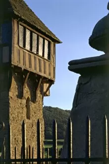 Railing Collection: Stokesay Castle K971907