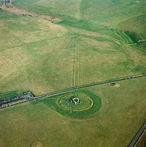 Neolithic Collection: Stonehenge and The Avenue N070631