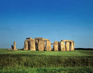 Stone Age Collection: Stonehenge J040120