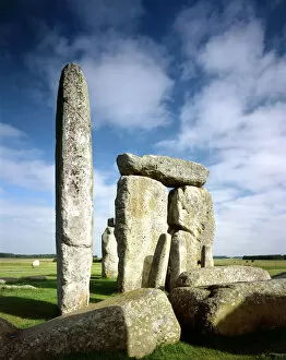 Pre Historic Collection: Stonehenge J060030