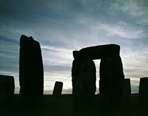 Images Dated 24th September 2007: Stonehenge J870264