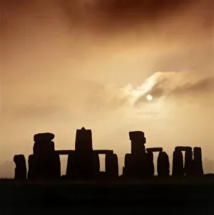 Images Dated 24th September 2007: Stonehenge K930561
