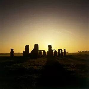 Images Dated 24th July 2007: Stonehenge K930568