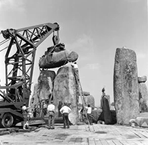 Neolithic Collection: Stonehenge. Re-erection of Trilithon lintel in 1958 P50217