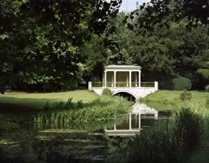 Georgian landscape gardens Collection: Tea House Bridge, Audley End J940544