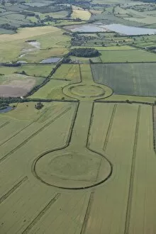 Ancient monuments from the Air Collection: Thornborough Henges 28175_020